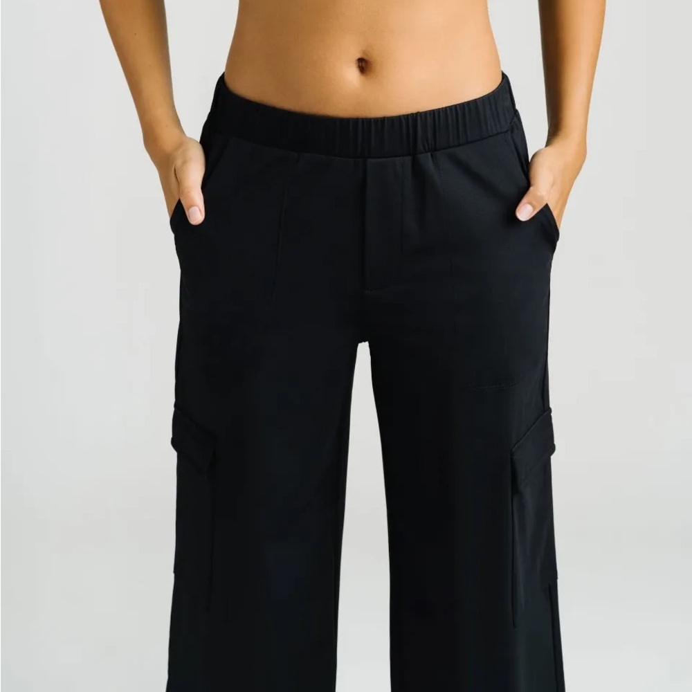 Black Presidio Peak Cargo Pants